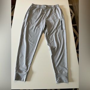 Vuori Sunday Performance Jogger - Men’s L